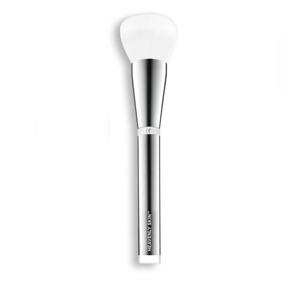 It Cosmetics HEAVENLY SKIN CC+ SKIN-PERFECTING BRUSH #702 - Picture 1 of 5